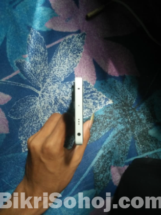 Xiaomi Poco X6
